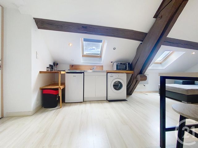 Appartement Studio à louer - 1 pièce - 17.19 m2 - VESOUL - 70 - FRANCHE-COMTE - Century 21 Gsm Immo
