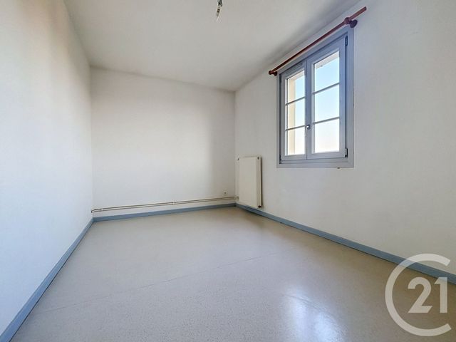 Appartement F3 à louer - 3 pièces - 69.0 m2 - SAULX - 70 - FRANCHE-COMTE - Century 21 Gsm Immo
