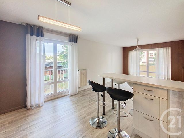 Appartement F3 à louer - 3 pièces - 63.65 m2 - VESOUL - 70 - FRANCHE-COMTE - Century 21 Gsm Immo