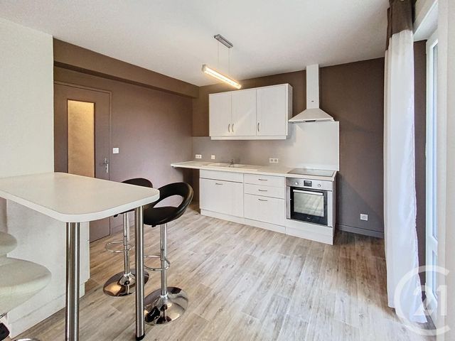 Appartement F3 à louer - 3 pièces - 63.65 m2 - VESOUL - 70 - FRANCHE-COMTE - Century 21 Gsm Immo