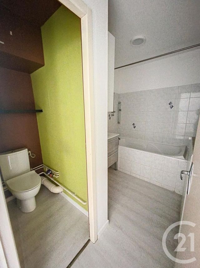 Appartement F2 à louer - 2 pièces - 50.24 m2 - VESOUL - 70 - FRANCHE-COMTE - Century 21 Gsm Immo