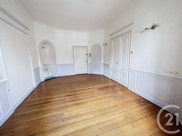 Appartement F2 à louer - 2 pièces - 50.24 m2 - VESOUL - 70 - FRANCHE-COMTE - Century 21 Gsm Immo