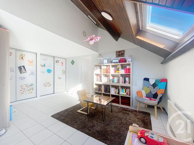 Appartement F3 à louer - 3 pièces - 59.24 m2 - VESOUL - 70 - FRANCHE-COMTE - Century 21 Gsm Immo