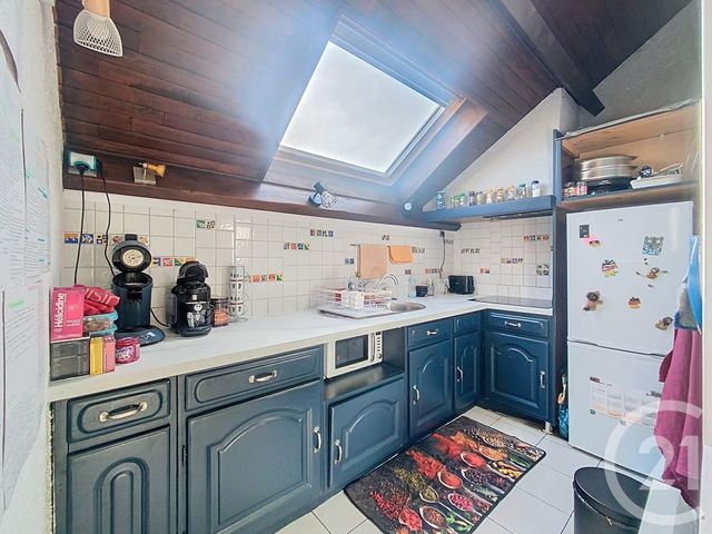 Appartement F3 à louer - 3 pièces - 59.24 m2 - VESOUL - 70 - FRANCHE-COMTE - Century 21 Gsm Immo