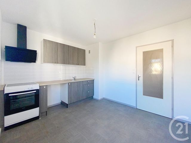 Appartement F3 à louer - 3 pièces - 60.93 m2 - ST LOUP SUR SEMOUSE - 70 - FRANCHE-COMTE - Century 21 Gsm Immo