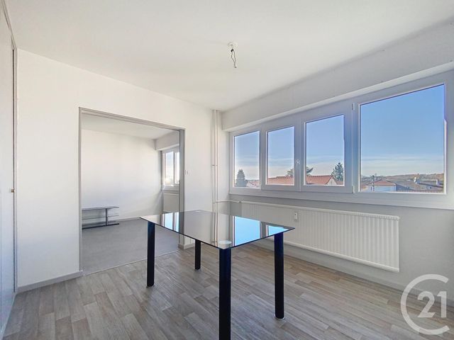 Appartement F3 à louer - 3 pièces - 60.93 m2 - ST LOUP SUR SEMOUSE - 70 - FRANCHE-COMTE - Century 21 Gsm Immo