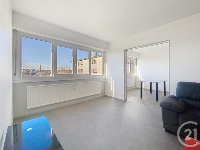 Appartement F3 à louer - 3 pièces - 60.93 m2 - ST LOUP SUR SEMOUSE - 70 - FRANCHE-COMTE - Century 21 Gsm Immo
