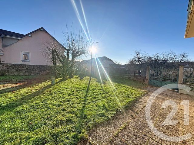 Appartement F4 à louer - 4 pièces - 112.0 m2 - FLEUREY LES FAVERNEY - 70 - FRANCHE-COMTE - Century 21 Gsm Immo