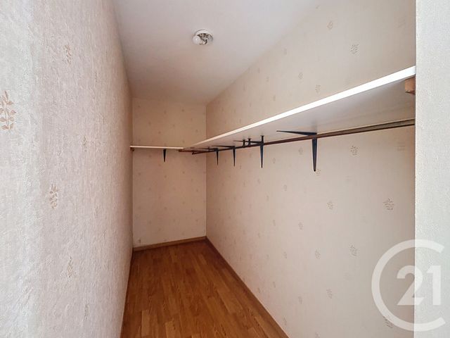 Appartement F4 à louer - 4 pièces - 112.0 m2 - FLEUREY LES FAVERNEY - 70 - FRANCHE-COMTE - Century 21 Gsm Immo