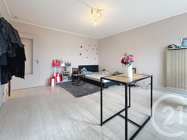 Appartement T1 à louer - 1 pièce - 32.0 m2 - VESOUL - 70 - FRANCHE-COMTE - Century 21 Gsm Immo