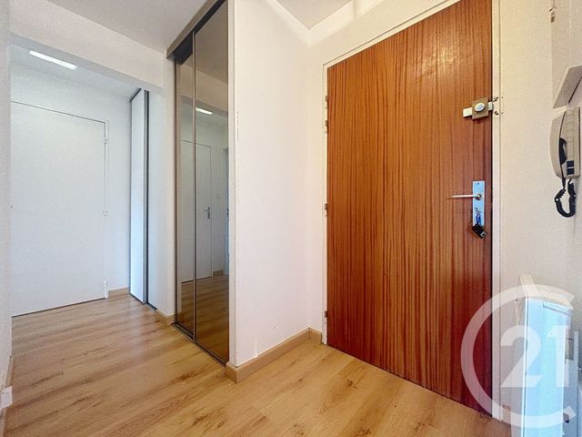Appartement F2 à louer - 2 pièces - 47.64 m2 - VESOUL - 70 - FRANCHE-COMTE - Century 21 Gsm Immo