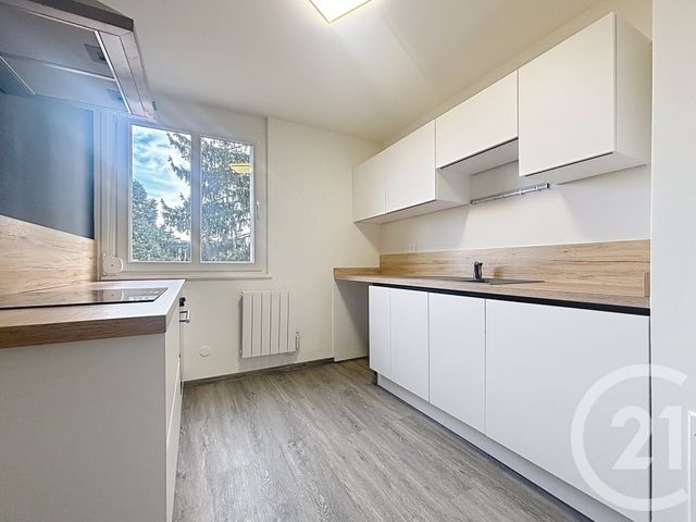 Appartement F2 à louer - 2 pièces - 47.64 m2 - VESOUL - 70 - FRANCHE-COMTE - Century 21 Gsm Immo