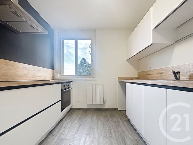 Appartement F2 à louer - 2 pièces - 47.64 m2 - VESOUL - 70 - FRANCHE-COMTE - Century 21 Gsm Immo