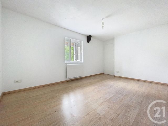 Appartement F4 à louer - 4 pièces - 78.55 m2 - LOULANS VERCHAMP - 70 - FRANCHE-COMTE - Century 21 Gsm Immo