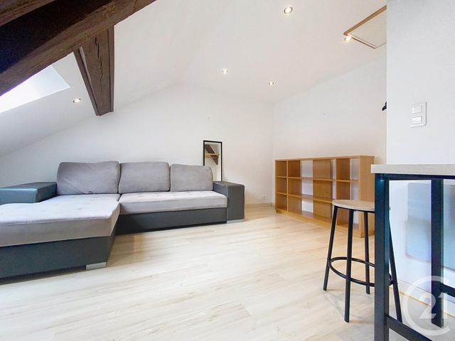 Appartement Studio à louer - 1 pièce - 17.19 m2 - VESOUL - 70 - FRANCHE-COMTE - Century 21 Gsm Immo