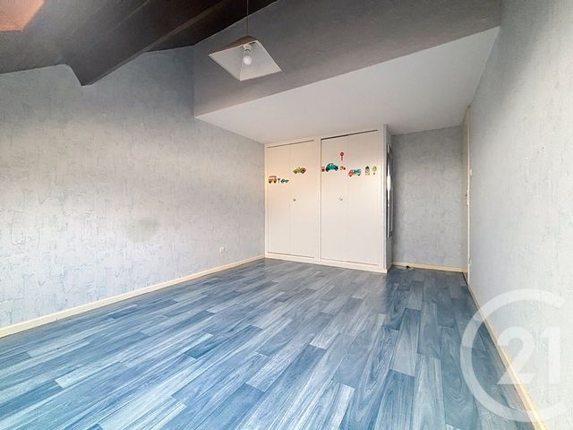 Appartement F4 à louer - 3 pièces - 80.2 m2 - VESOUL - 70 - FRANCHE-COMTE - Century 21 Gsm Immo