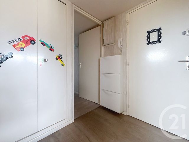 Appartement F4 à louer - 3 pièces - 80.2 m2 - VESOUL - 70 - FRANCHE-COMTE - Century 21 Gsm Immo