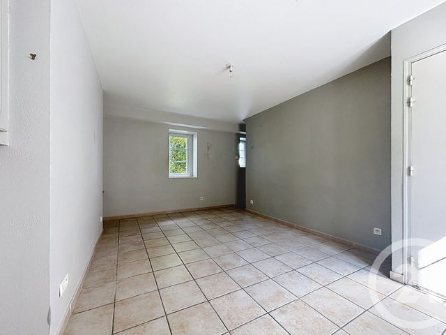 Appartement F3 à louer - 3 pièces - 66.65 m2 - LOULANS VERCHAMP - 70 - FRANCHE-COMTE - Century 21 Gsm Immo
