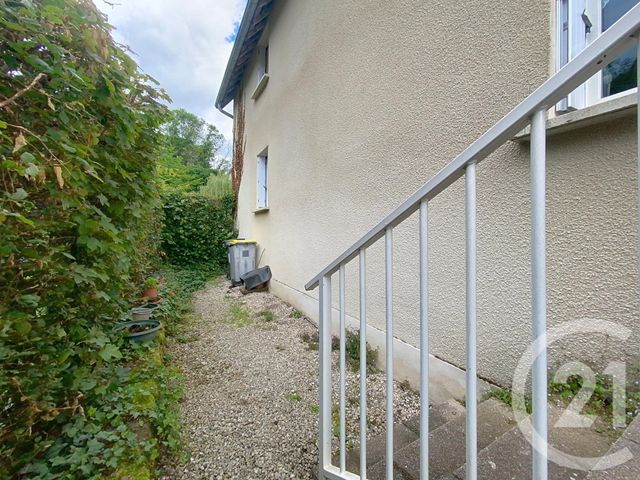 Appartement F3 à louer - 3 pièces - 66.65 m2 - LOULANS VERCHAMP - 70 - FRANCHE-COMTE - Century 21 Gsm Immo