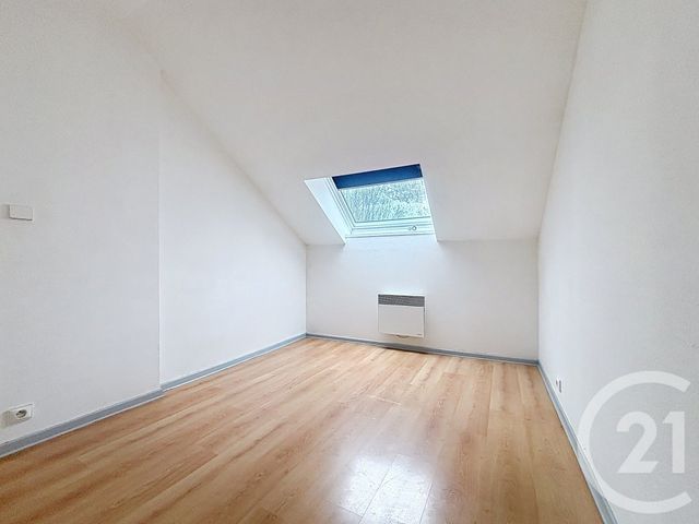 maison à louer - 3 pièces - 65.05 m2 - MONTCEY - 70 - FRANCHE-COMTE - Century 21 Gsm Immo