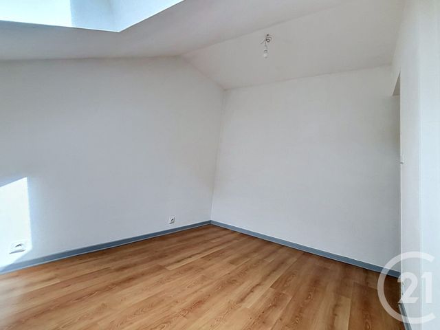 maison à louer - 4 pièces - 65.05 m2 - MONTCEY - 70 - FRANCHE-COMTE - Century 21 Gsm Immo