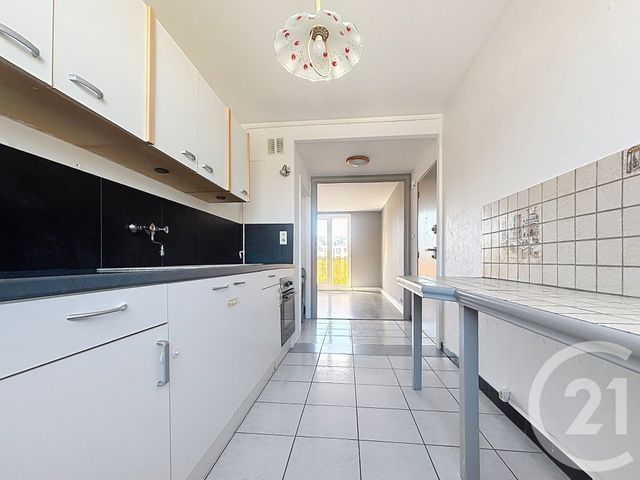 Appartement F3 à louer - 3 pièces - 59.85 m2 - VESOUL - 70 - FRANCHE-COMTE - Century 21 Gsm Immo