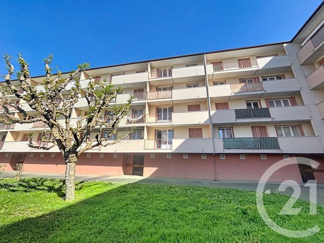 Appartement F3 à louer - 3 pièces - 59.85 m2 - VESOUL - 70 - FRANCHE-COMTE - Century 21 Gsm Immo