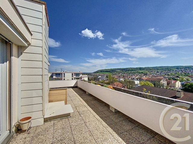 Appartement F4 à louer - 4 pièces - 89.02 m2 - VESOUL - 70 - FRANCHE-COMTE - Century 21 Gsm Immo