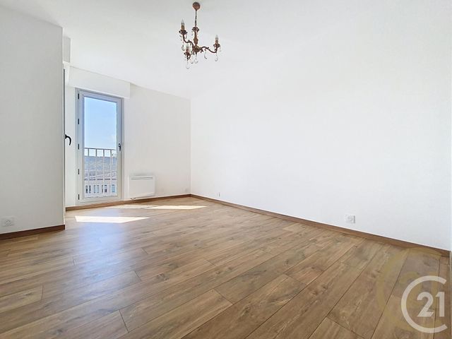 Appartement F4 à louer - 4 pièces - 89.02 m2 - VESOUL - 70 - FRANCHE-COMTE - Century 21 Gsm Immo