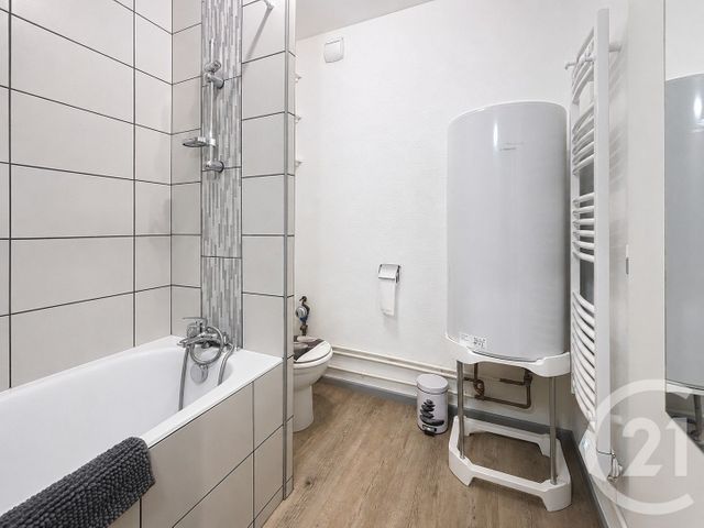 Appartement F2 à louer - 2 pièces - 32.25 m2 - VESOUL - 70 - FRANCHE-COMTE - Century 21 Gsm Immo