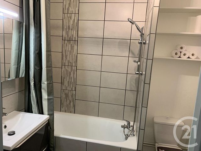 Appartement F2 à louer - 2 pièces - 32.25 m2 - VESOUL - 70 - FRANCHE-COMTE - Century 21 Gsm Immo