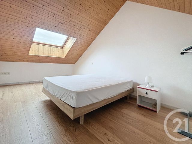 Appartement F5 à louer - 5 pièces - 88.99 m2 - VESOUL - 70 - FRANCHE-COMTE - Century 21 Gsm Immo