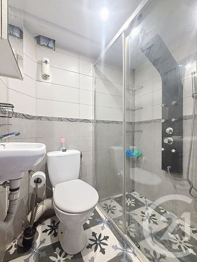 maison à louer - 7 pièces - 150.0 m2 - VESOUL - 70 - FRANCHE-COMTE - Century 21 Gsm Immo