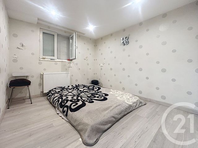 maison à louer - 7 pièces - 150.0 m2 - VESOUL - 70 - FRANCHE-COMTE - Century 21 Gsm Immo