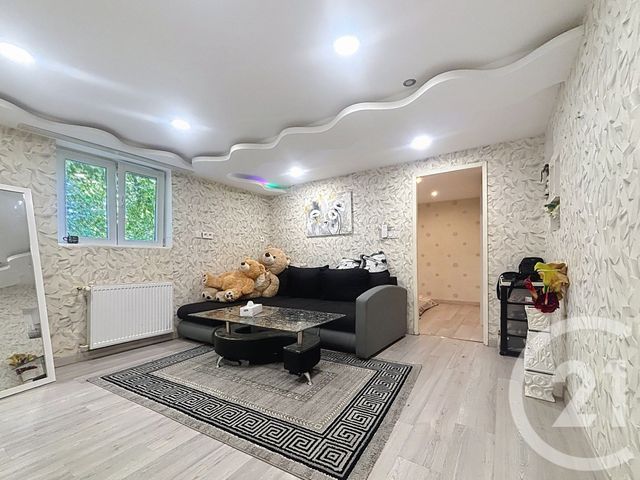 maison à louer - 7 pièces - 150.0 m2 - VESOUL - 70 - FRANCHE-COMTE - Century 21 Gsm Immo