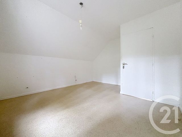 maison à louer - 4 pièces - 86.64 m2 - VESOUL - 70 - FRANCHE-COMTE - Century 21 Gsm Immo