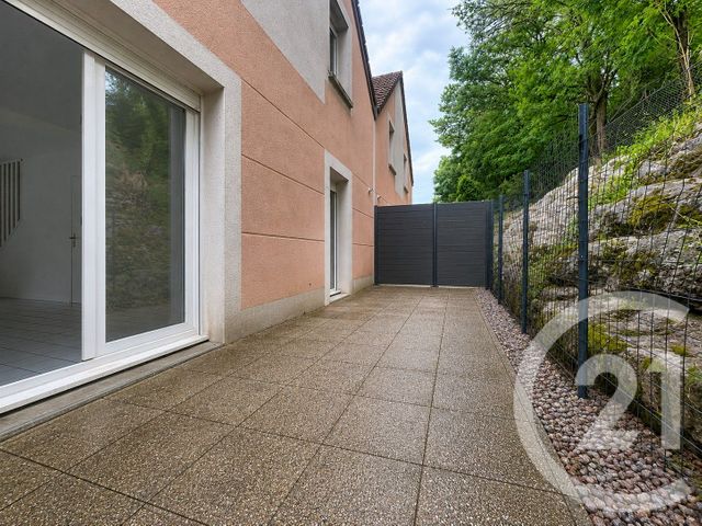 maison à louer - 4 pièces - 86.64 m2 - VESOUL - 70 - FRANCHE-COMTE - Century 21 Gsm Immo