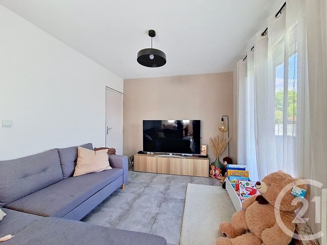 maison à louer - 6 pièces - 120.0 m2 - VESOUL - 70 - FRANCHE-COMTE - Century 21 Gsm Immo