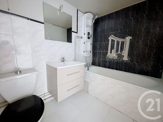 Appartement F2 à louer - 2 pièces - 41.0 m2 - VESOUL - 70 - FRANCHE-COMTE - Century 21 Gsm Immo